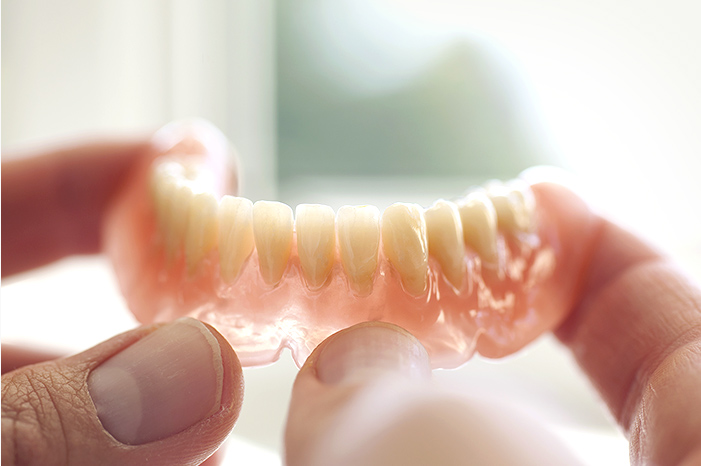 東京大森の歯医者・矯正歯科「大森沢田通り歯科・予防クリニック」｜歯肉形成